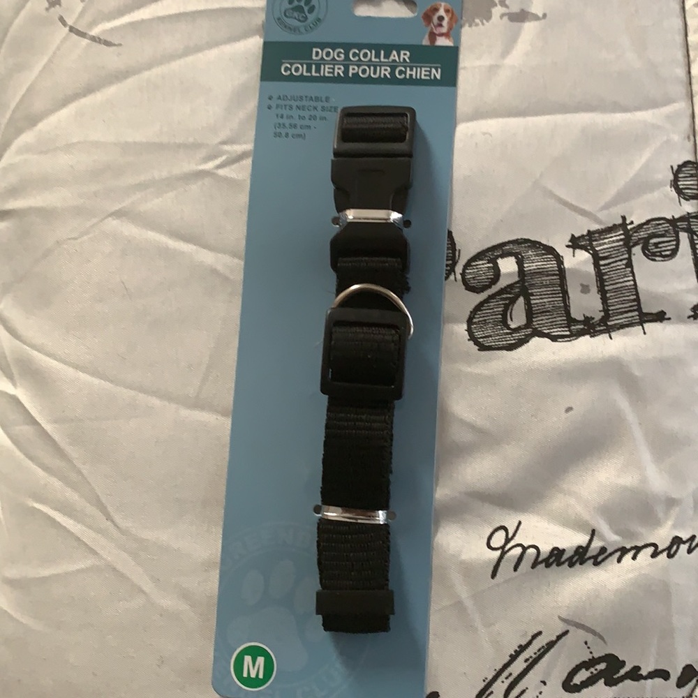 Dog Collar - Picture 4 of 4